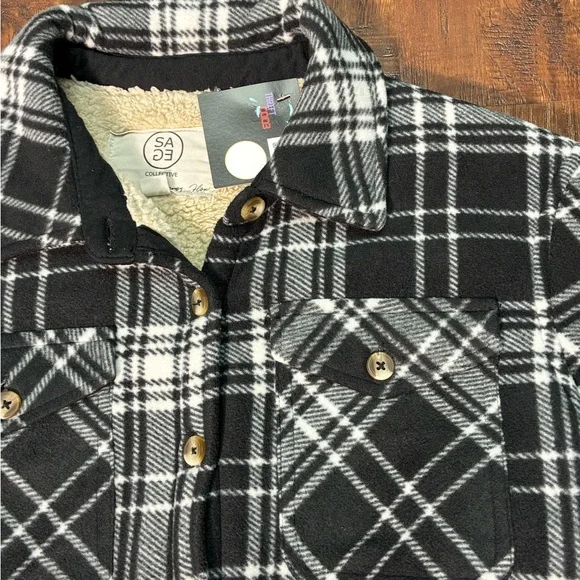 Sage Collective Women's Black/ White Plaid Faux Fur Lining Size Large LJ17 - Picture 6 of 10